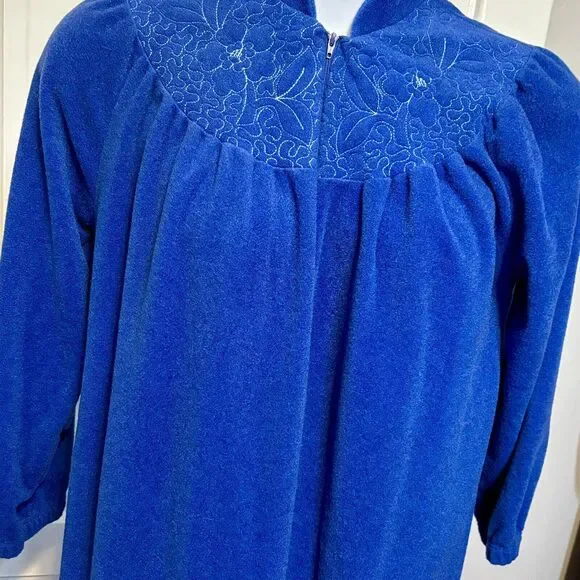 Vintage Carlton Hall Womens Size M Made in USA Sleep Wear Core Cozy Warm - Picture 6 of 7